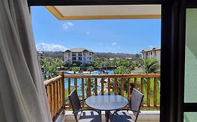 PARAÍSO!! 04 PESSOAS-PÉ NA AREIA VG SUN CUMBUCO-HIDRO, SAUNA, ACADEMIA, PISCINA,COZINHA COMPLETA, WIFi, PARQUINHO INFANTIL